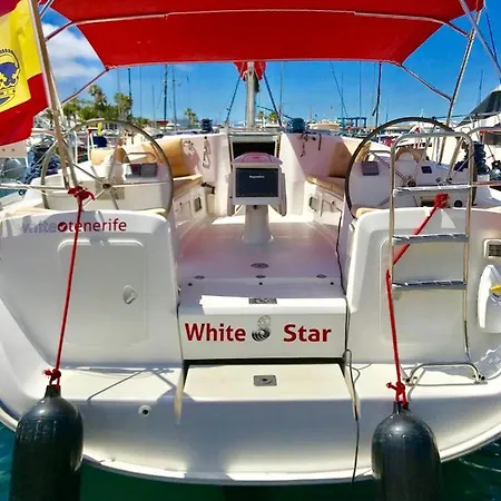 Alojamiento En Barco En Puerto Colon Tenerife