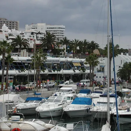 Ботель Alojamiento En Barco En Puerto Colon Tenerife *